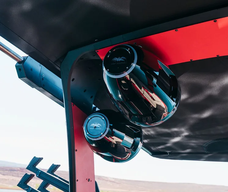 B52 sound system